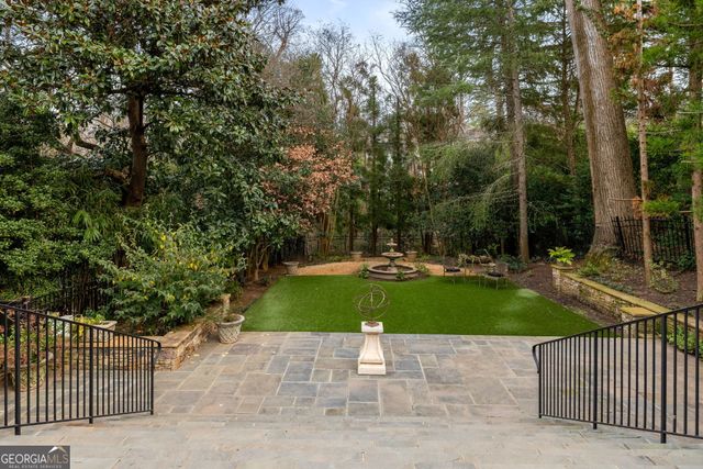 21 Barksdale Drive NE, Atlanta, GA 30309