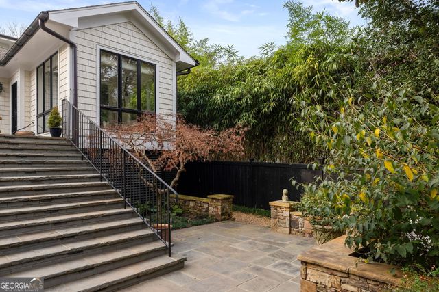 21 Barksdale Drive NE, Atlanta, GA 30309