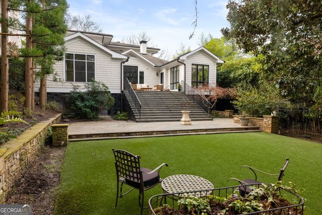 21 Barksdale Drive NE, Atlanta, GA 30309