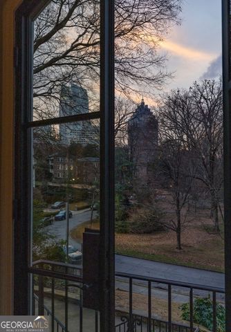 21 Barksdale Drive NE, Atlanta, GA 30309