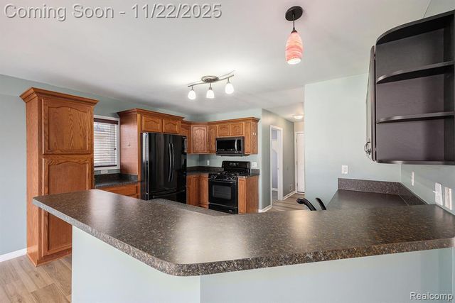 22245 Brywood Court, Clinton Township, MI 48036