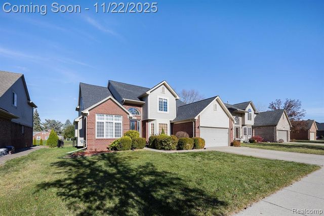 22245 Brywood Court, Clinton Township, MI 48036