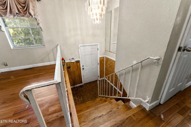 1520 Hightop Tr, Knoxville, TN 37923