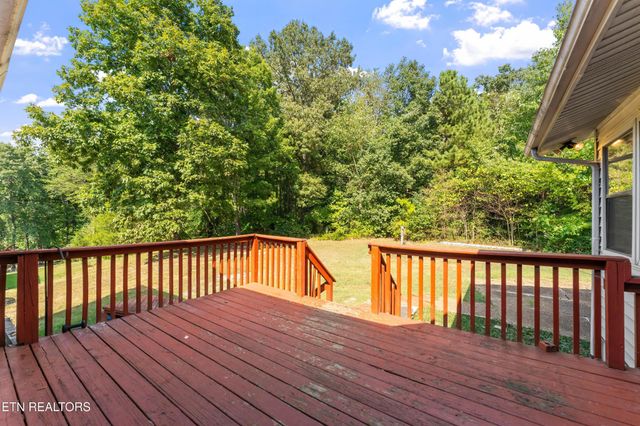 1520 Hightop Tr, Knoxville, TN 37923