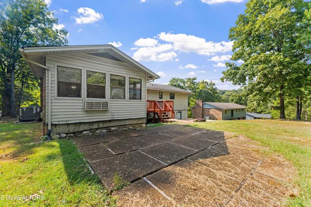1520 Hightop Tr, Knoxville, TN 37923