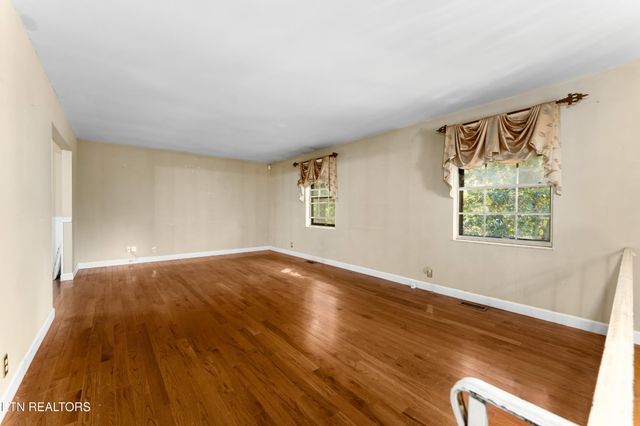 1520 Hightop Tr, Knoxville, TN 37923