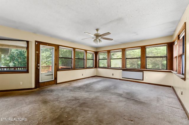 1520 Hightop Tr, Knoxville, TN 37923
