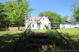 1111 N 5th Avenue, Durant, OK 74701