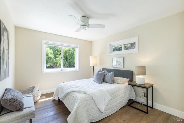 1018 Oakmont Ct, Napa, CA 94559