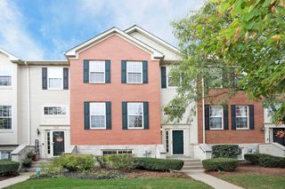 753 Thornbury Court, Bartlett, IL 60103