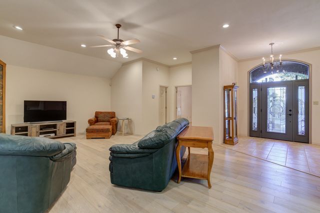 3 Sunset Lane, Ransom Canyon, TX 79366