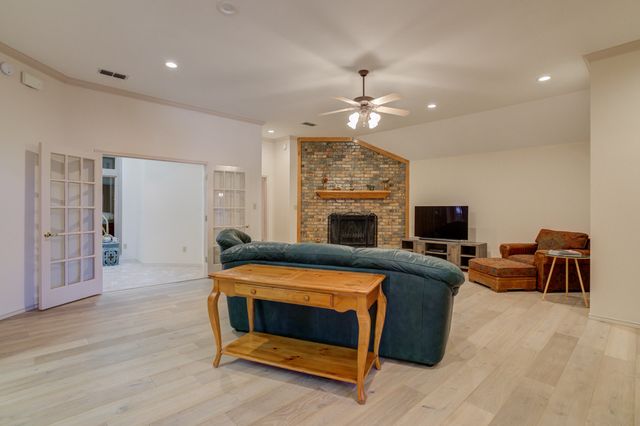 3 Sunset Lane, Ransom Canyon, TX 79366