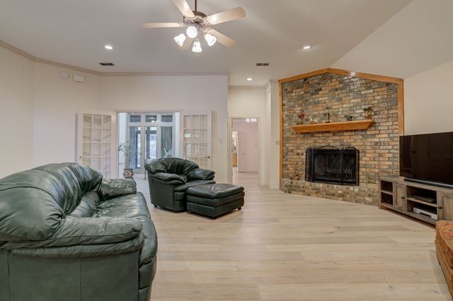 3 Sunset Lane, Ransom Canyon, TX 79366