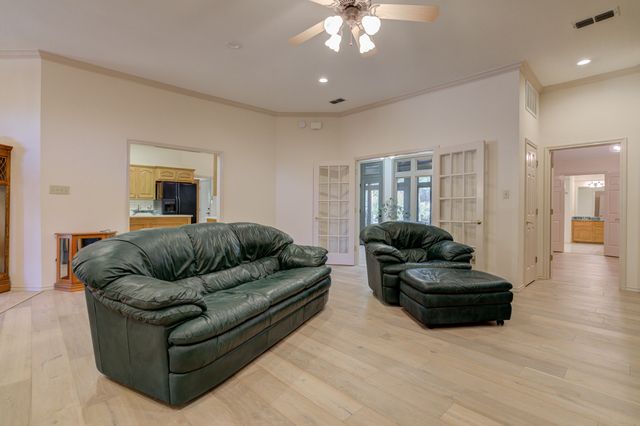 3 Sunset Lane, Ransom Canyon, TX 79366