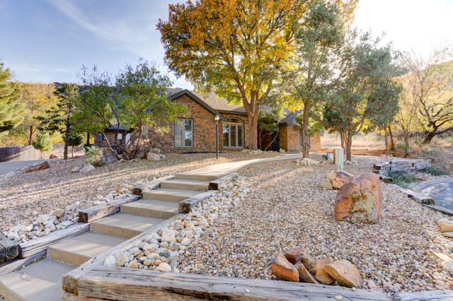 3 Sunset Lane, Ransom Canyon, TX 79366