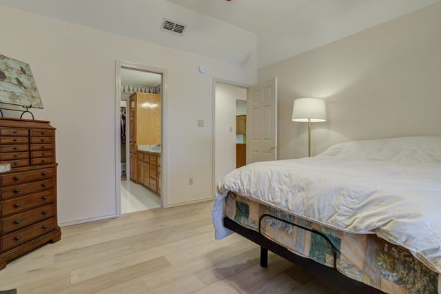 3 Sunset Lane, Ransom Canyon, TX 79366