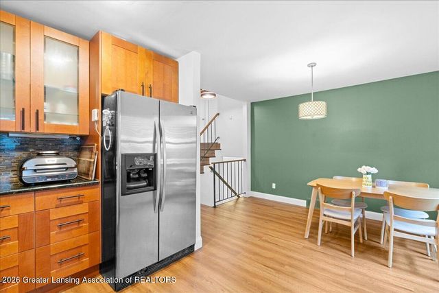 1226 Chartwell Carriage Way S, East Lansing, MI 48823