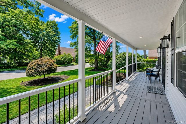 11 Oliver Street, Port Jefferson Station, NY 11776