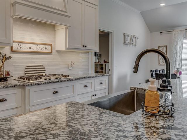 3710 Andrew Court, Norman, OK 73072