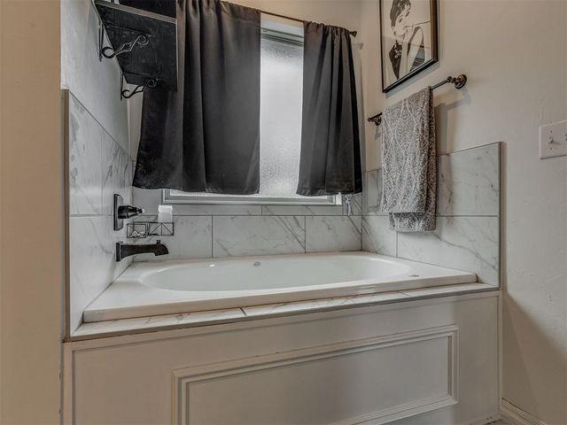 3710 Andrew Court, Norman, OK 73072
