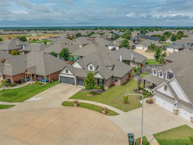 3710 Andrew Court, Norman, OK 73072