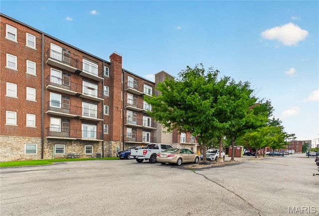 5630 Pershing Avenue 50, St Louis, MO 63112