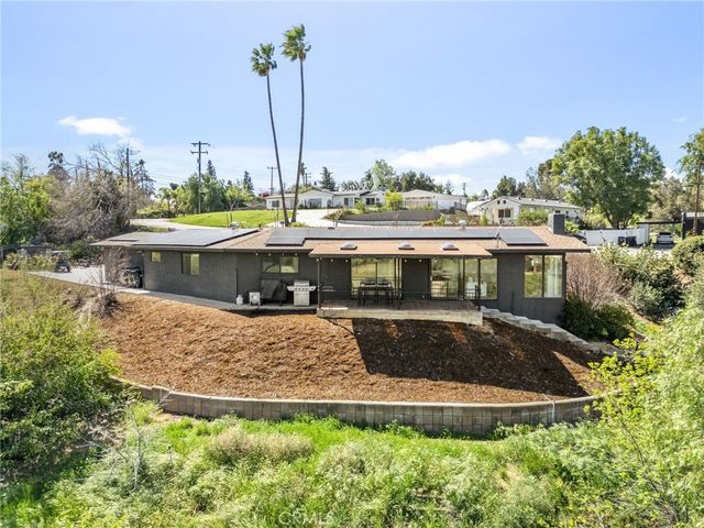 31397 Mesa Drive, Redlands, CA 92373