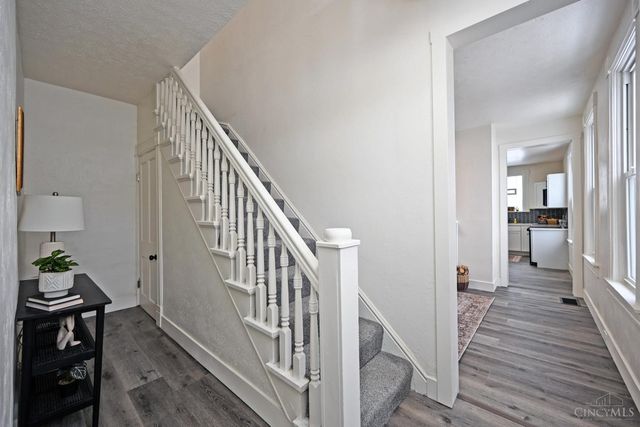 1996 Kinney Avenue, Cincinnati, OH 45207