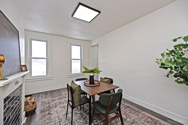 1996 Kinney Avenue, Cincinnati, OH 45207