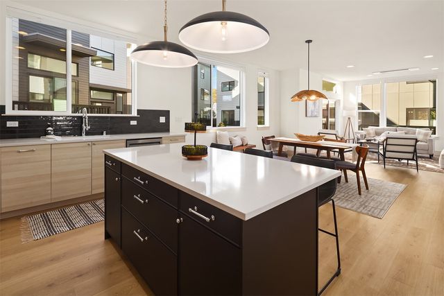 3007 S Dakota St, Seattle, WA 98108
