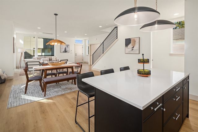 3007 S Dakota St, Seattle, WA 98108
