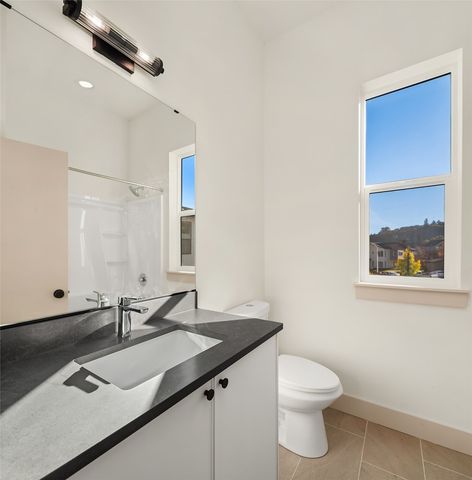 3007 S Dakota St, Seattle, WA 98108