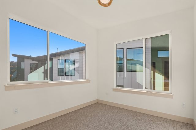 3007 S Dakota St, Seattle, WA 98108