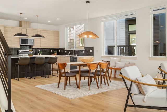 3007 S Dakota St, Seattle, WA 98108