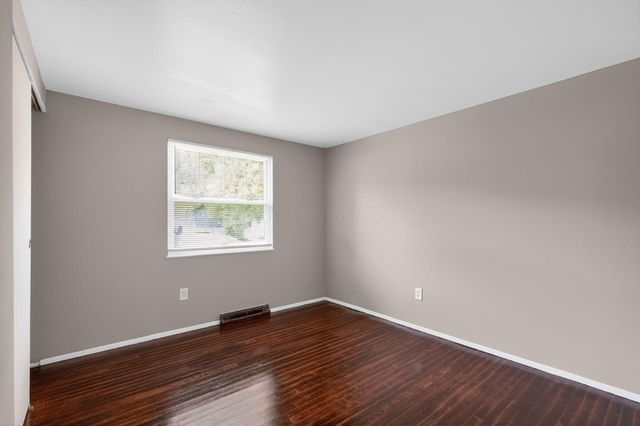4999 E Majestic Drive E, Columbus, OH 43232