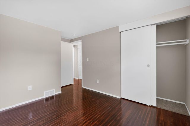 4999 E Majestic Drive E, Columbus, OH 43232