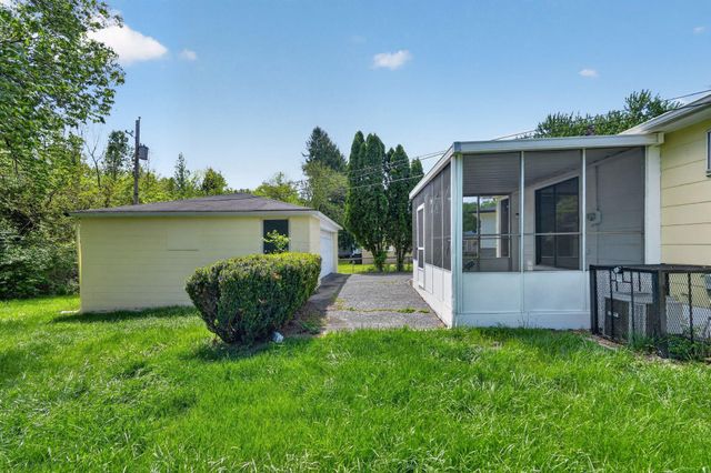 4999 E Majestic Drive E, Columbus, OH 43232