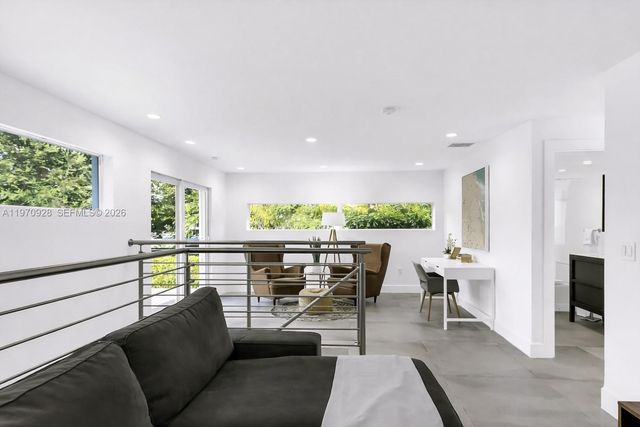 417 SW 15th St, Fort Lauderdale, FL 33315