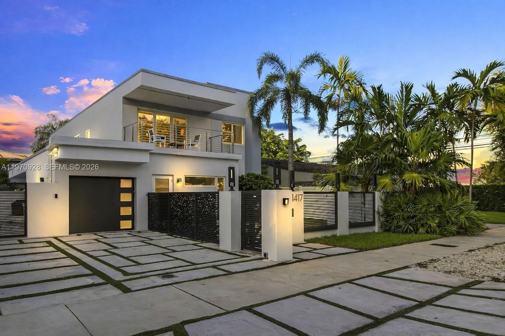 417 SW 15th St, Fort Lauderdale, FL 33315