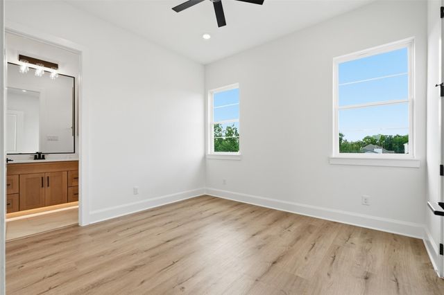 2111 Nantucket Drive C, Houston, TX 77057