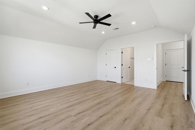 2111 Nantucket Drive C, Houston, TX 77057