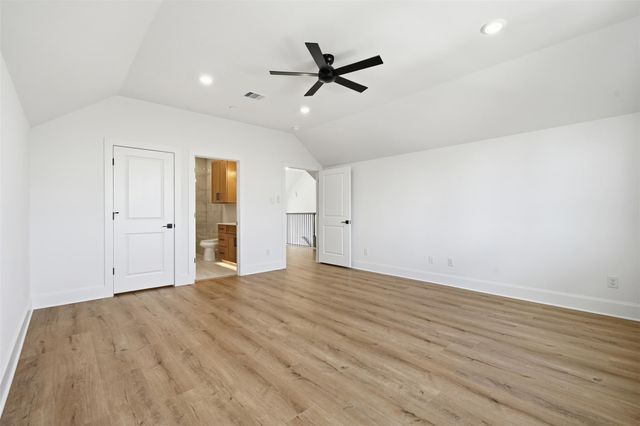 2111 Nantucket Drive C, Houston, TX 77057