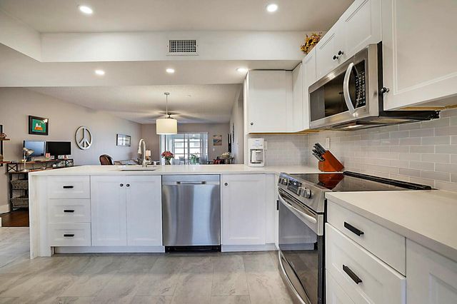 14873 Cumberland Drive 2020, Delray Beach, FL 33446