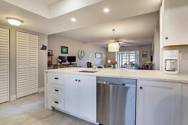 14873 Cumberland Drive 2020, Delray Beach, FL 33446