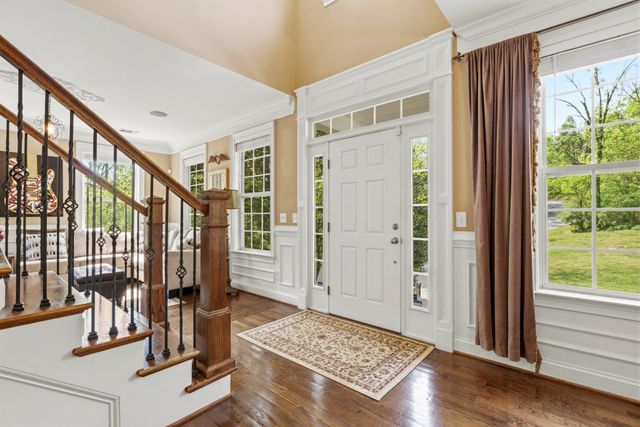 2870 Leonard Creek Ln, Arrington, TN 37014