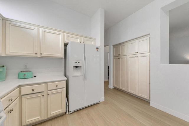 38543 Bent Palm Drive, Palm Desert, CA 92211