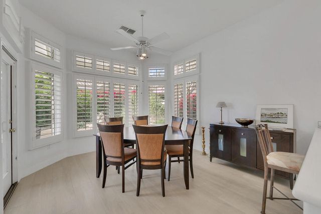 38543 Bent Palm Drive, Palm Desert, CA 92211