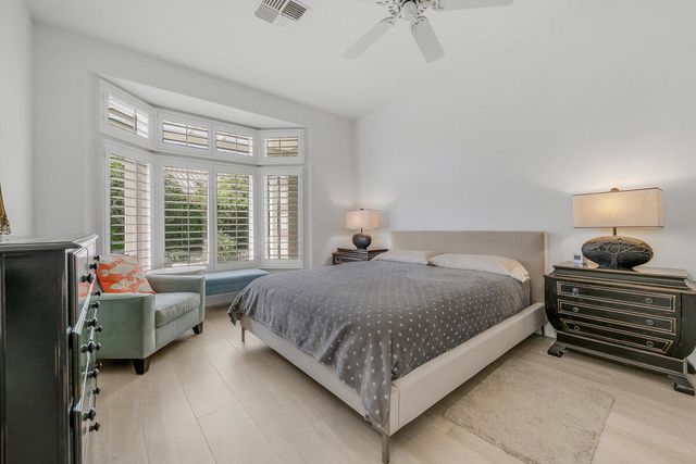 38543 Bent Palm Drive, Palm Desert, CA 92211