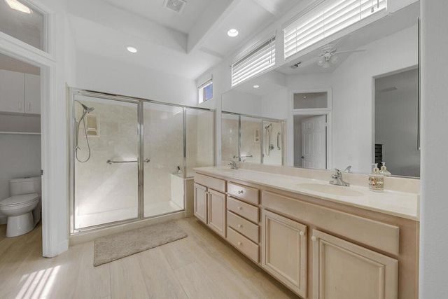 38543 Bent Palm Drive, Palm Desert, CA 92211