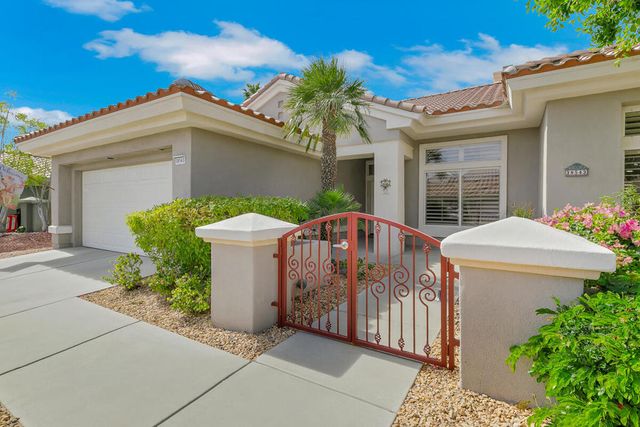 38543 Bent Palm Drive, Palm Desert, CA 92211
